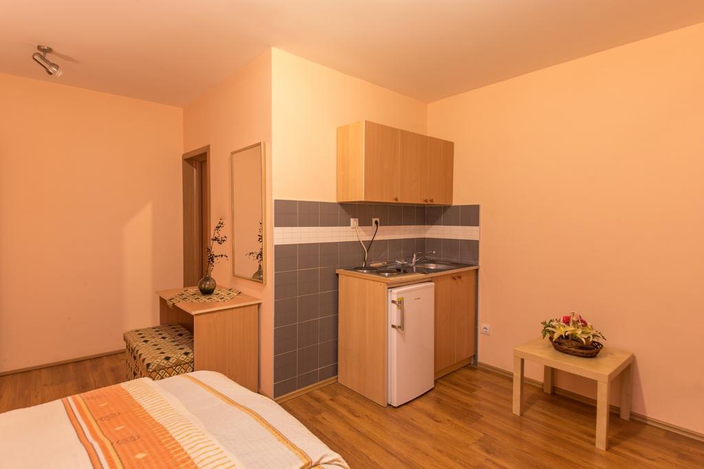 Apartments Bokan เซทินเจ ห้อง รูปภาพ