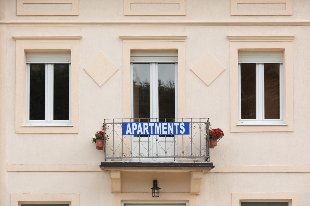 Apartments Bokan เซทินเจ ภายนอก รูปภาพ